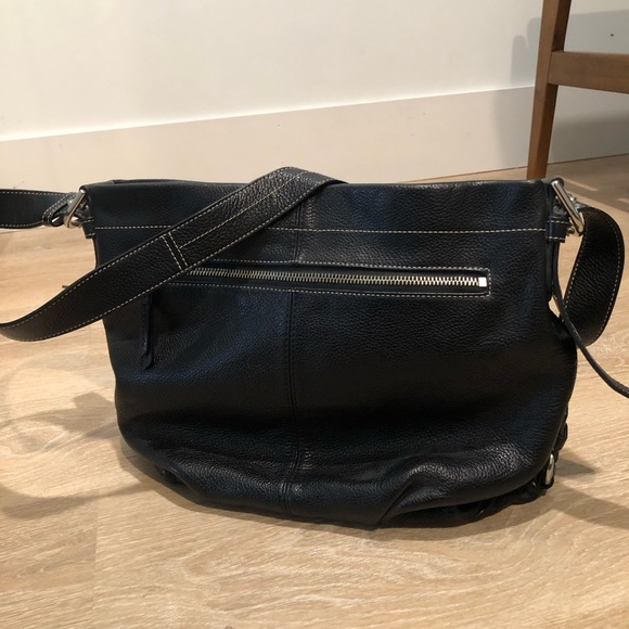 Coach Black Leather Duffle Shoulder Bag (COACH F15064) - Picture 2 of 4